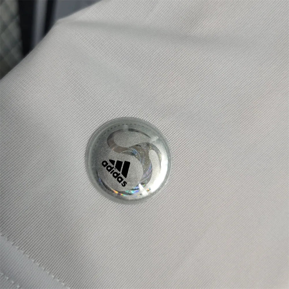 Retro 09/10 Real Madrid Home Jersey Long Sleeves