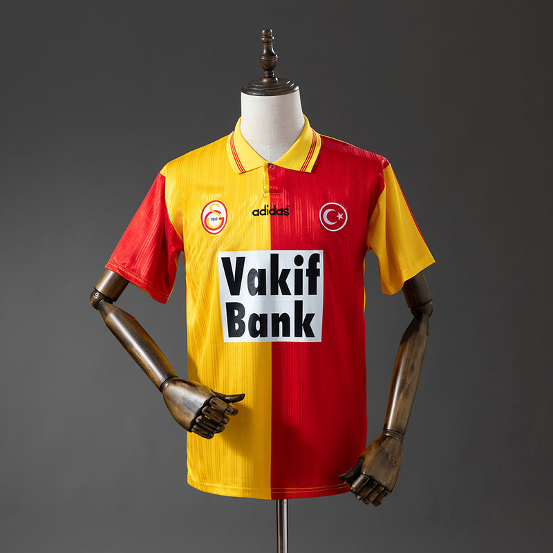 Galatasaray Jersey 1996-97 Home Retro Football Kit