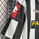 Retro Juventus Home Kit 2001/02 Football Jersey