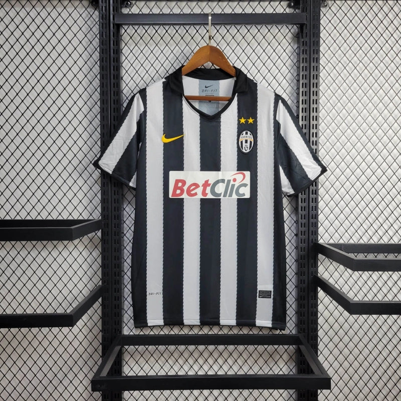 Retro Juventus Jersey Home Kit 2010/11 Football Soccer Shirt
