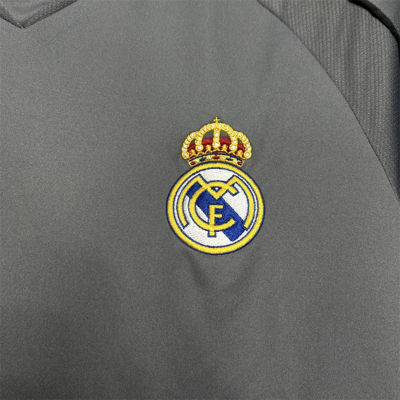 Retro Real Madrid Third Jersey 05/06 Football Kit