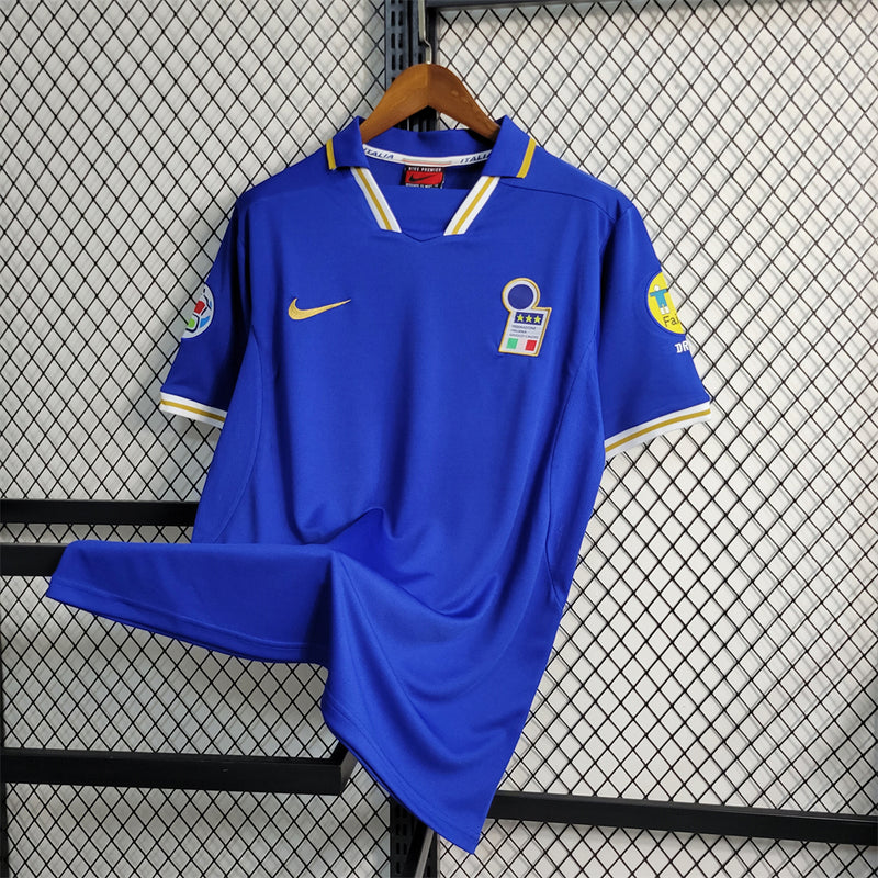Italy Jersey home Kit 1996 Retro