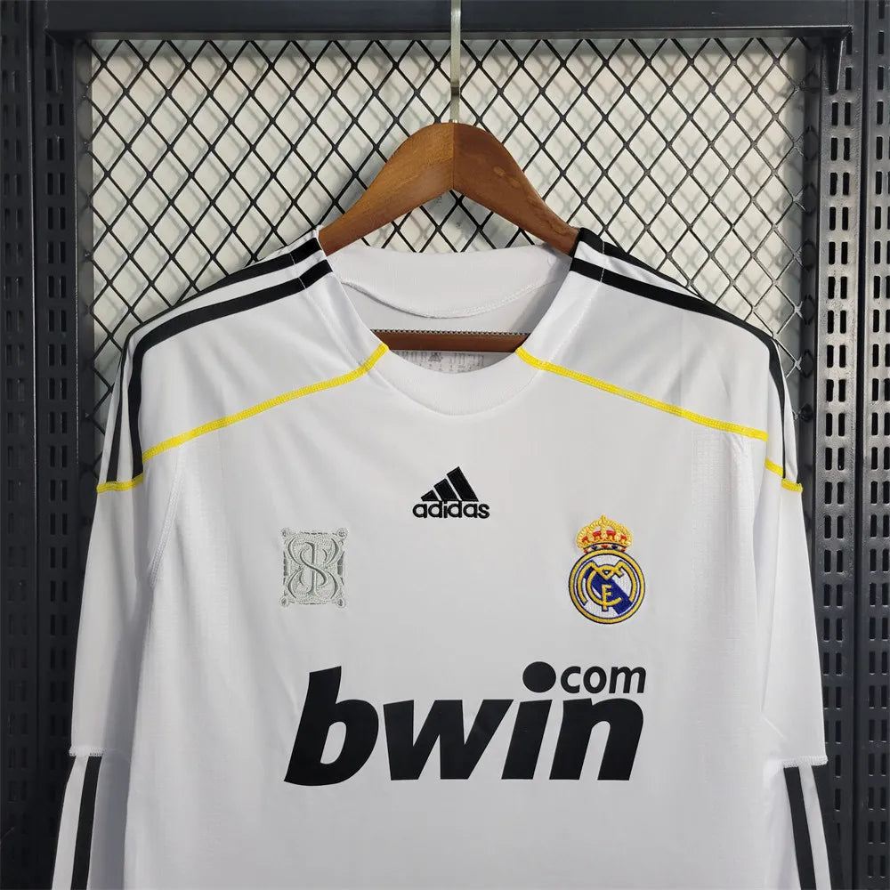Retro 09/10 Real Madrid Home Jersey Long Sleeves