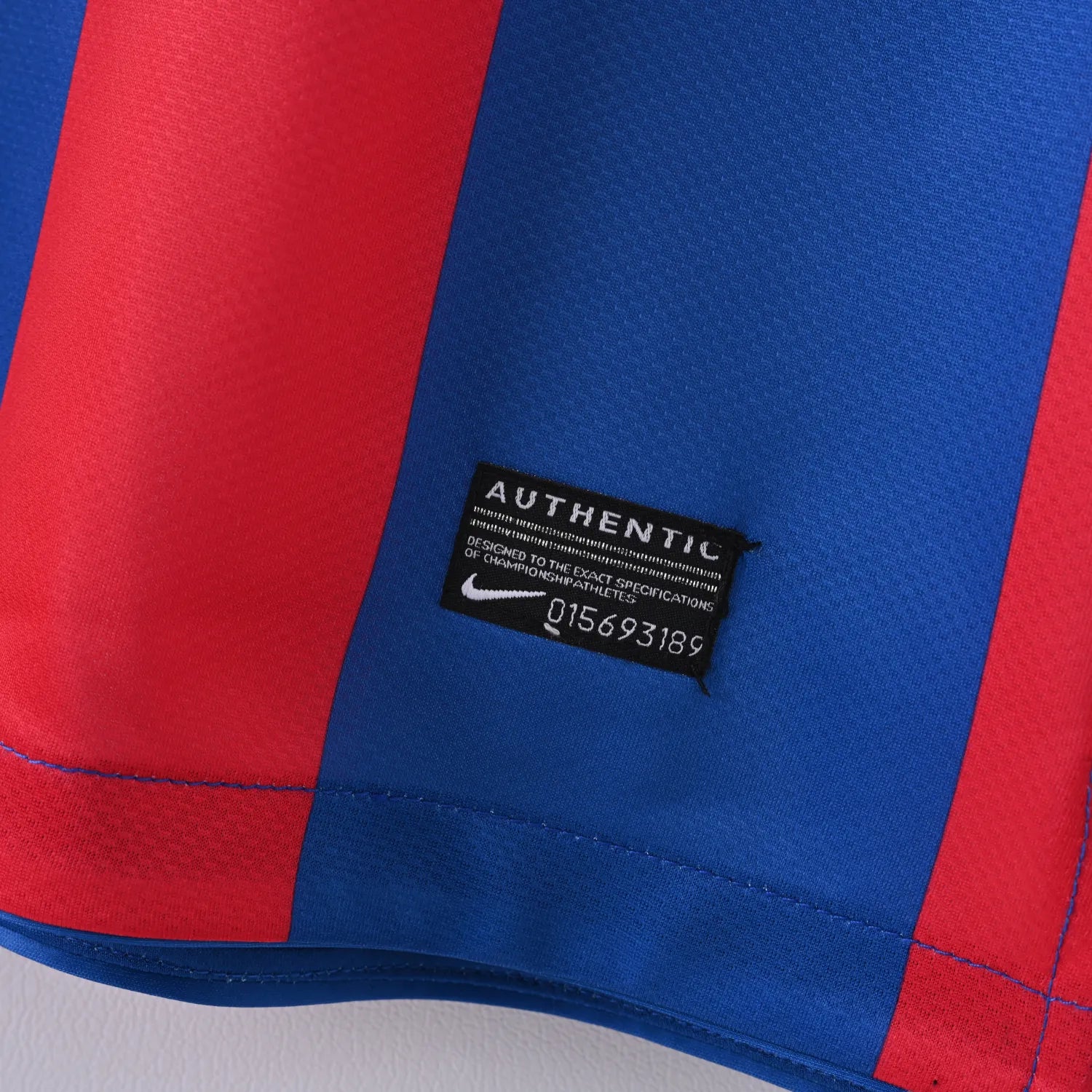 Retro Barcelona Jersey 2010-11 Home Long Sleeves Football kits Soccer shirt