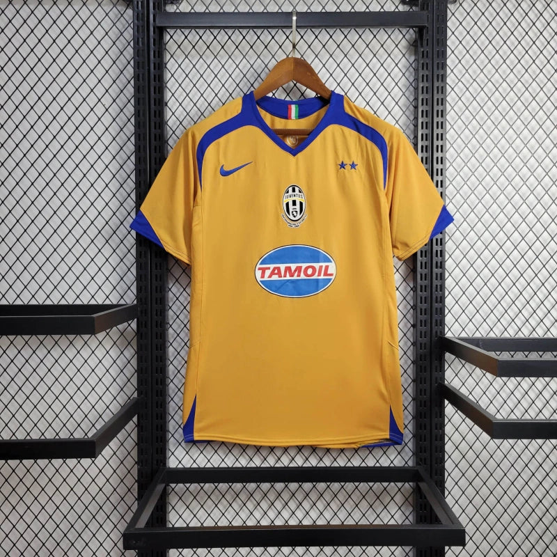 Retro Juventus Jersey Third Kit 2005/06 Football Soccer Shirt