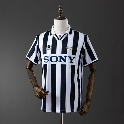 Juventus Jersey 1995-97 Home Retro Football Kit