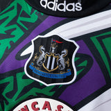 Newcastle United Jersey 1995-96 Goalkeeper Retro Football Kit Long Sleeves