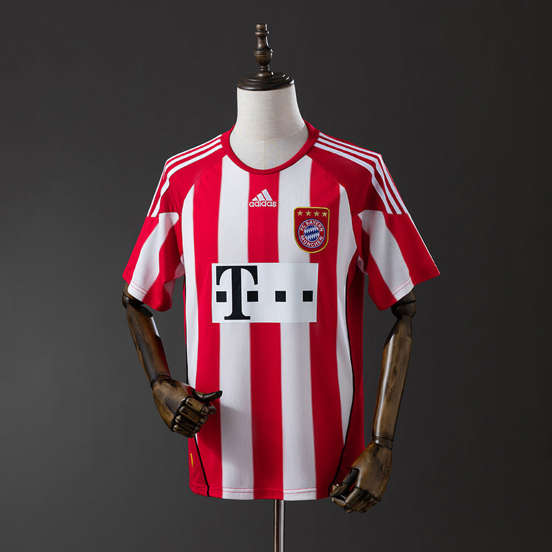 Bayern Munich Jersey 2010-11 Home Retro Football Kit