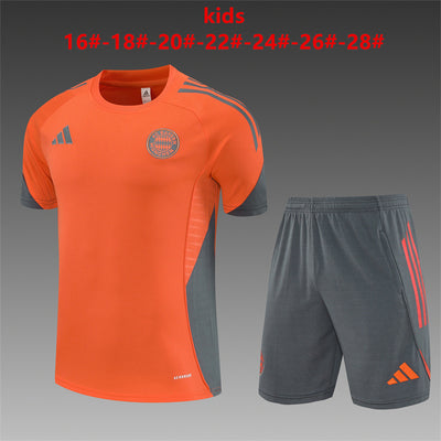Kids Bayern Munich Training Tracksuits 25/26 Football Kit Soccer Jersey