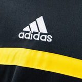 Real Madrid Jersey 2011/12 Goalkeeper Black Retro Football Kit