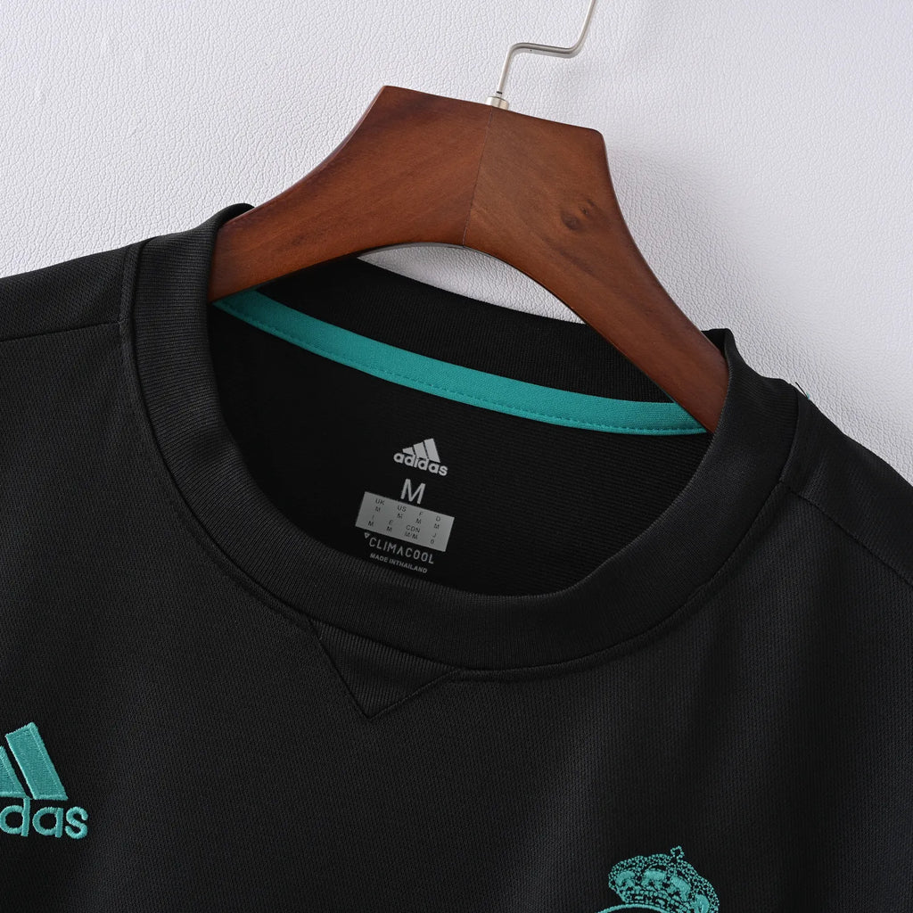 Retro-Real-Madrid-Away-Kit-17/18-Football-Jersey