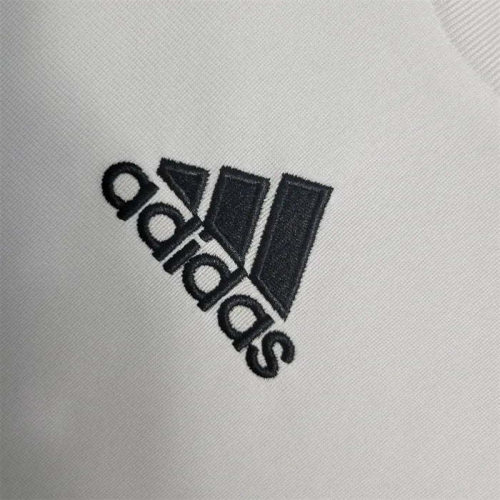 Retro 09/10 Real Madrid Home Jersey Long Sleeves