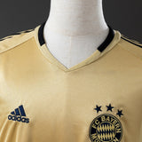 Bayern Munich Jersey 2004/05 Away Retro Football Kit