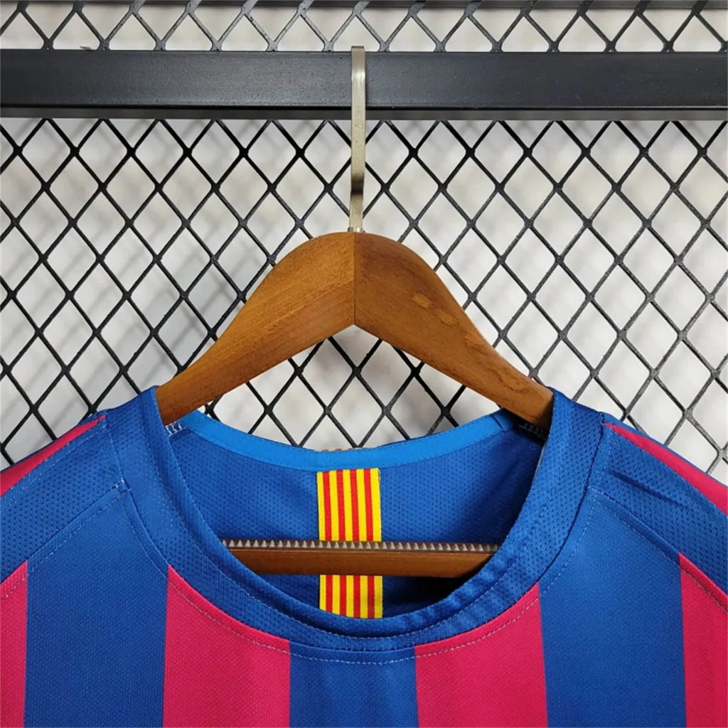 Retro Barcelona Jersey 2005-06 Home Football Kit Soccer Shirt
