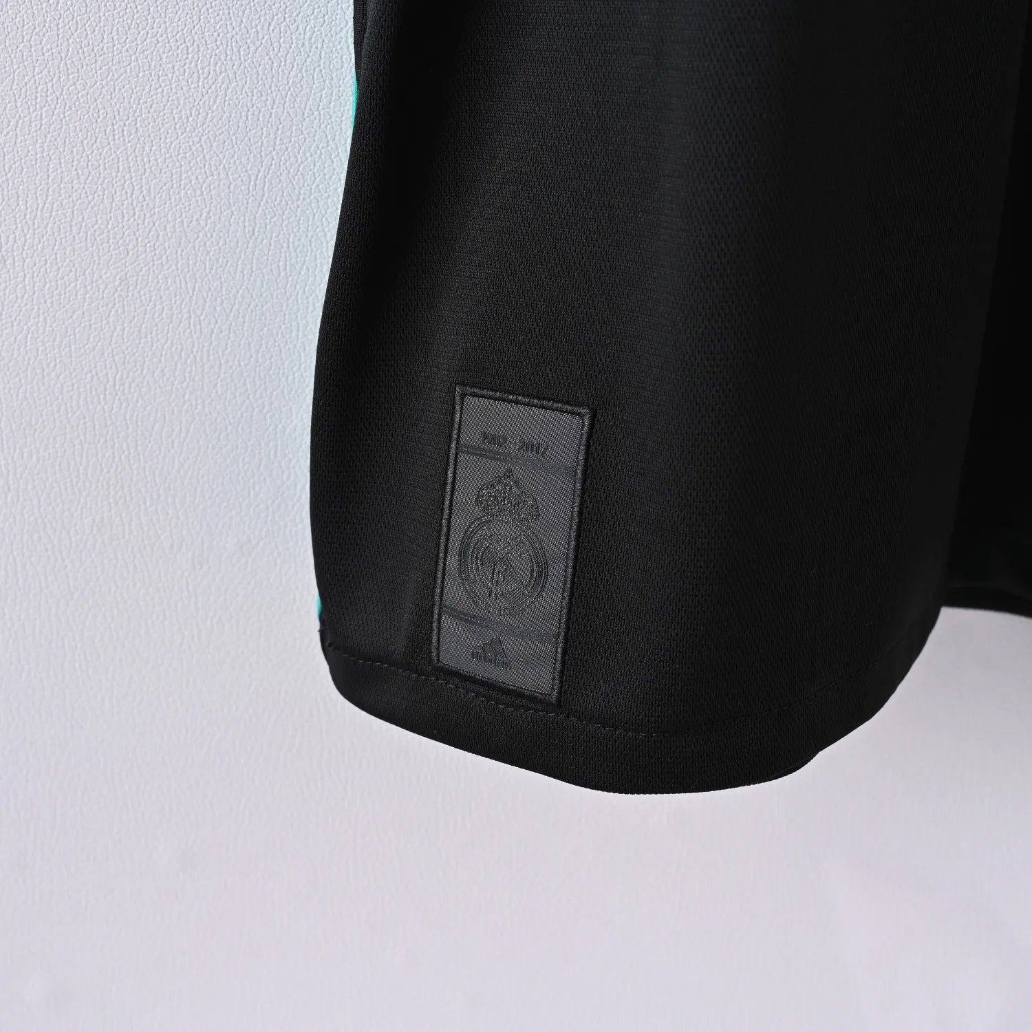 Camiseta de fútbol retro de visitante del Real Madrid 2017/18