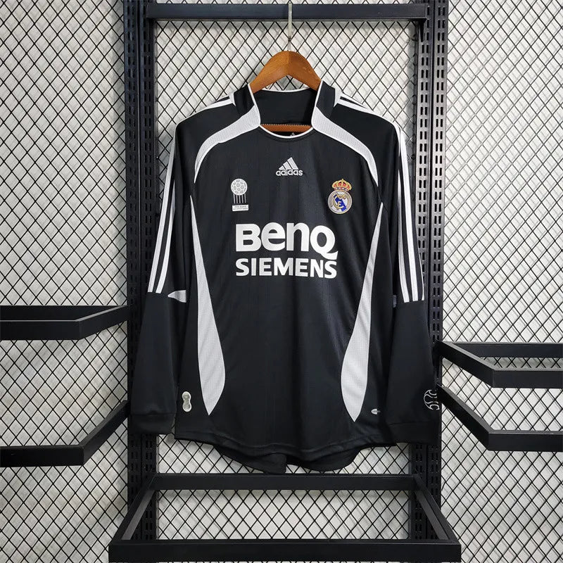 Long Sleeves Away Real Madrid Jersey 06/07 Retro Football Kits