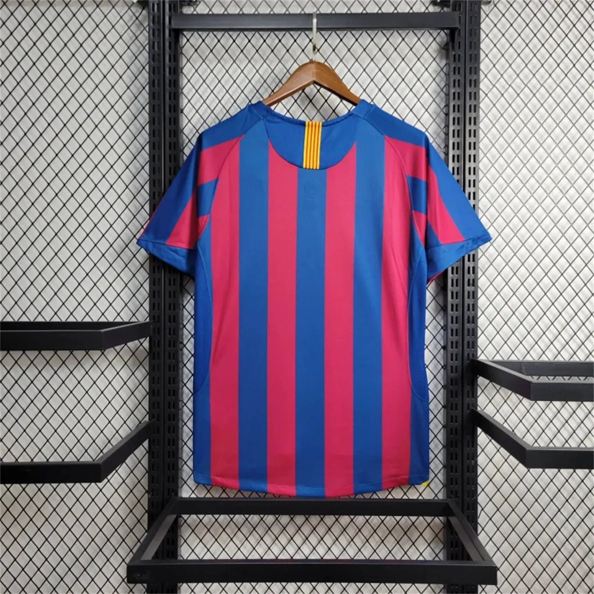 Retro Barcelona Jersey 2005-06 Home Football Kit Soccer Shirt