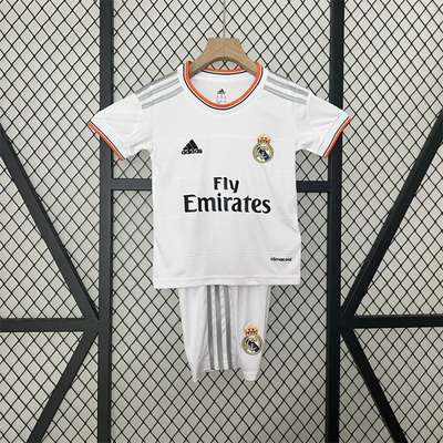 Camiseta retro de local del Real Madrid para niños 13/14