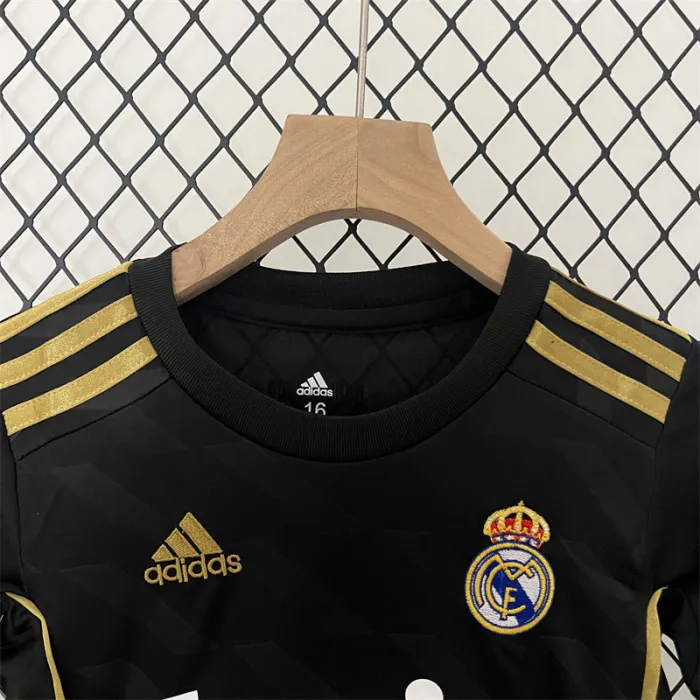 Retro Kids Real Madrid Away Jersey 11/12
