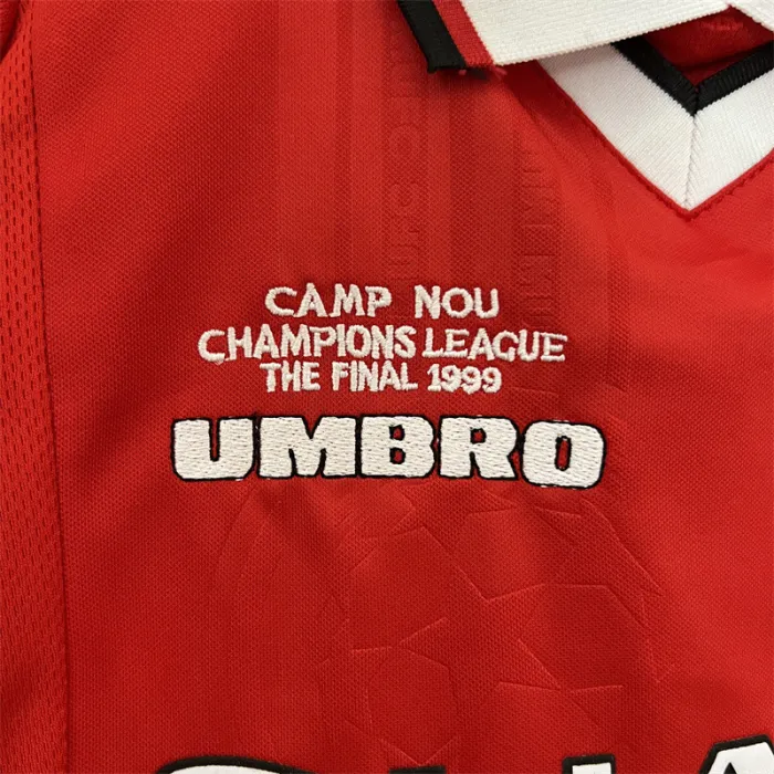 Camiseta retro de local del Manchester United para niños 99/00