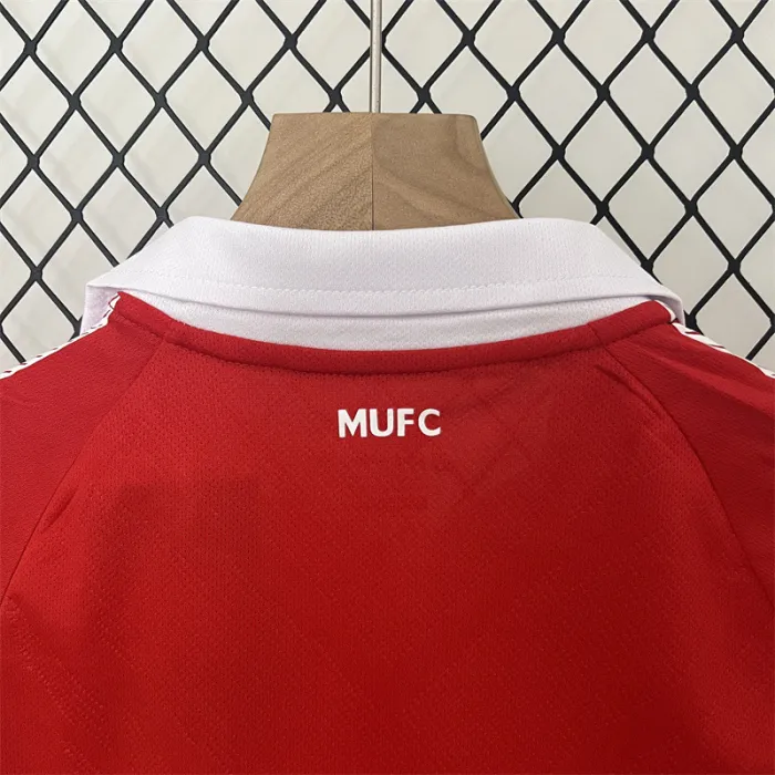 Camiseta retro de local del Manchester United para niños 10/11