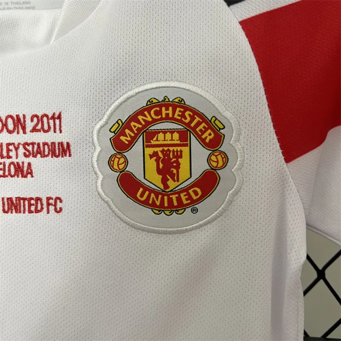 Camiseta retro de visitante del Manchester United para niños 10/11
