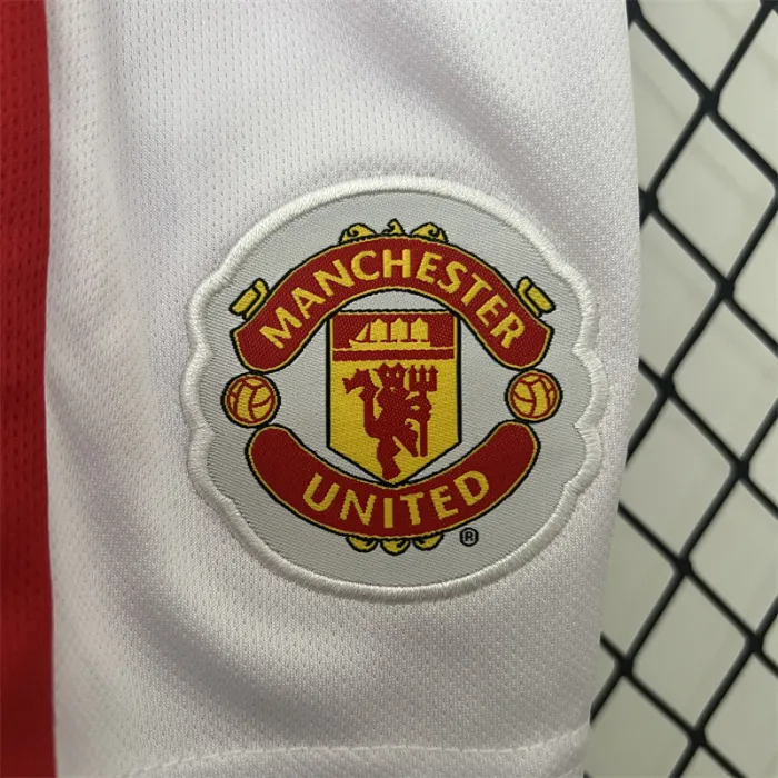 Camiseta retro de local del Manchester United para niños 09/10