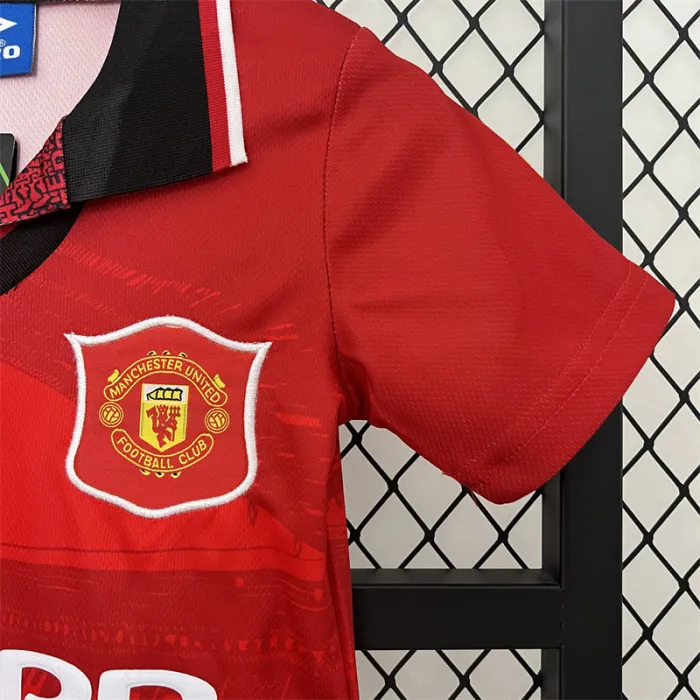 Camiseta retro de local del Manchester United para niños 94/96