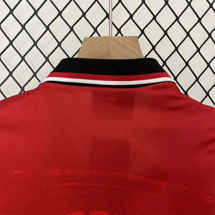 Camiseta retro de local del Manchester United para niños 94/96
