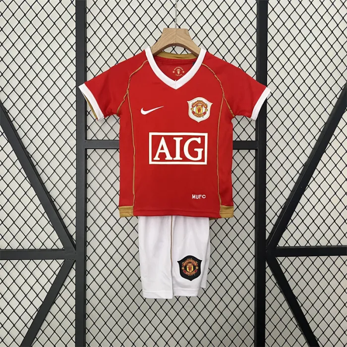 Camiseta retro de local del Manchester United para niños 06/07