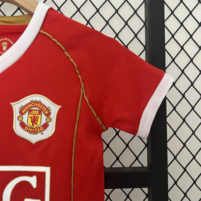 Retro Kids Manchester United Home Jersey 06/07