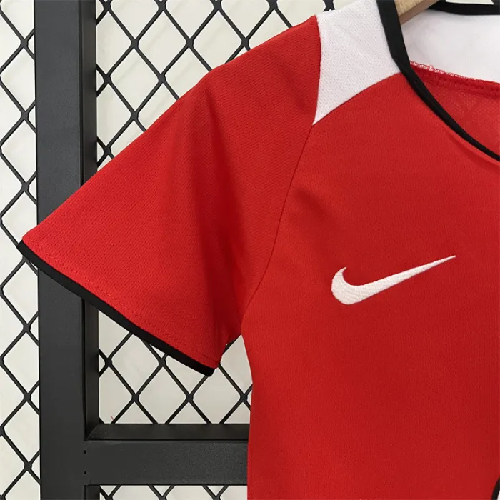 Retro Kids Manchester United Home Jersey 05/06