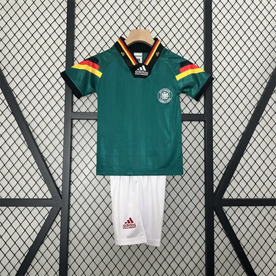 Camiseta retro de visitante de Alemania para niños de 1992