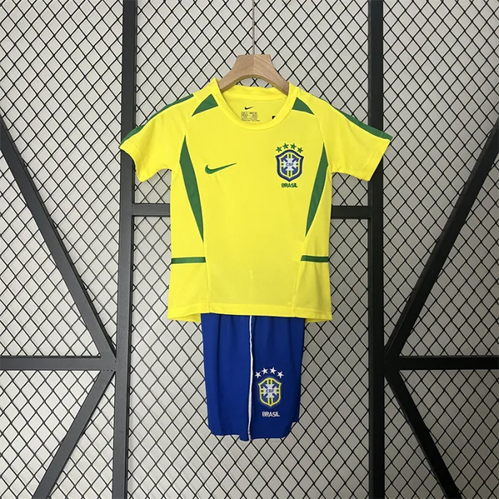 Camiseta retro de local de Brasil para niños 2002