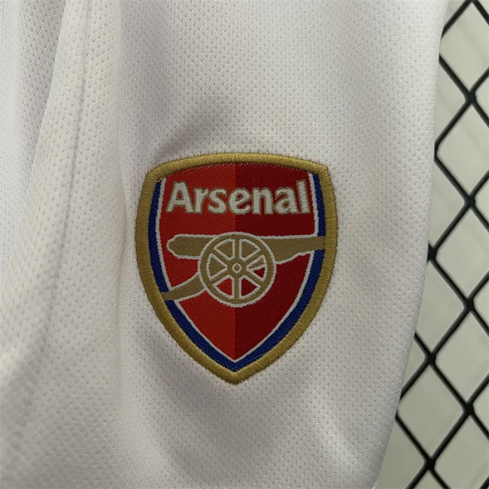 Retro Kids Arsenal Home Jersey 02/04