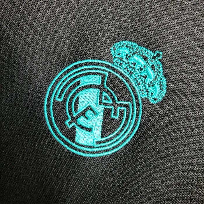 Camiseta de fútbol retro de manga larga del Real Madrid Away Kit 17/18
