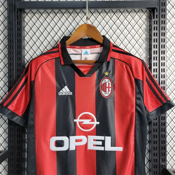 Camiseta de fútbol retro del AC Milan para el equipo local de la temporada 98/99