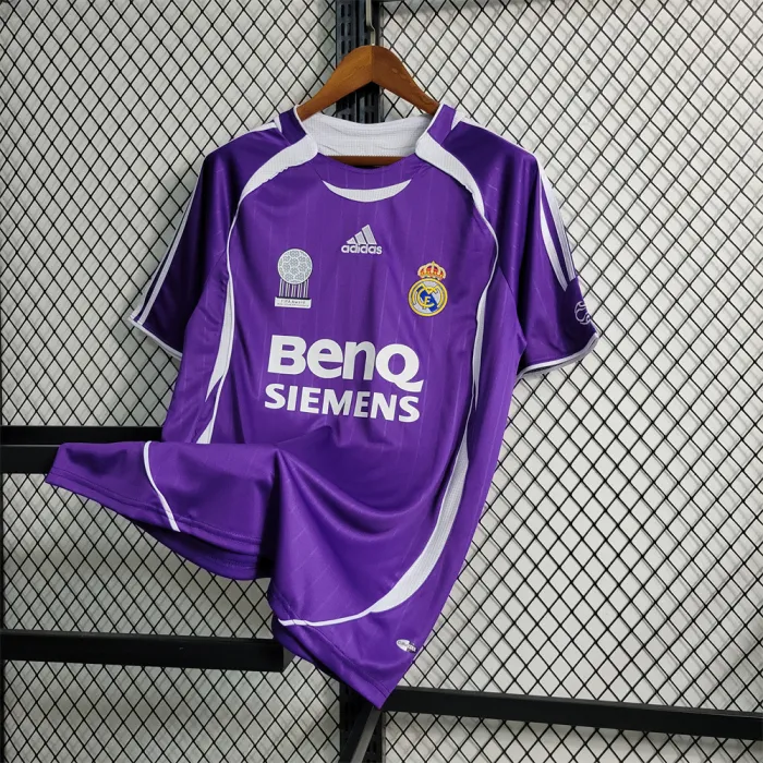 Camiseta Real Madrid Tercera equipación 06/07 Retro