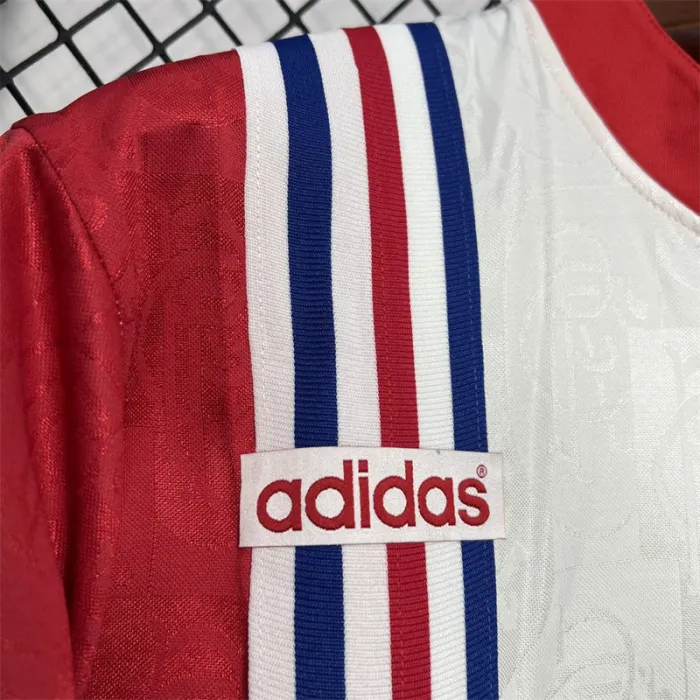 Camiseta de fútbol retro de visitante del Rangers 1996-1997