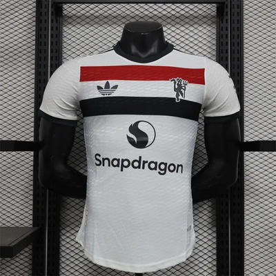 Versión para jugadores Camiseta de fútbol del Manchester United 24/25 de tercera equipación