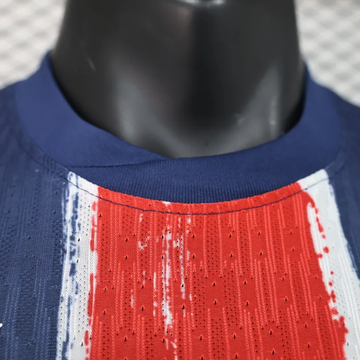 Camiseta de fútbol del equipo local del PSG 24/25