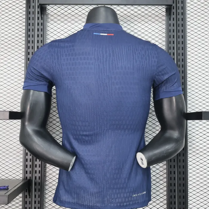 Camiseta de fútbol del equipo local del PSG 24/25