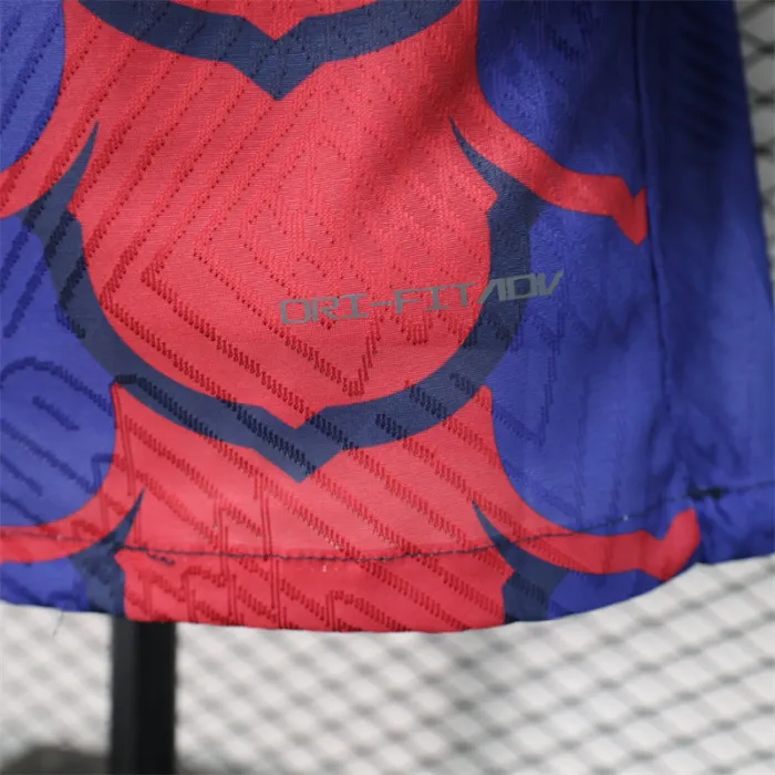 Camiseta de fútbol del equipo de entrenamiento del Barcelona 24/25