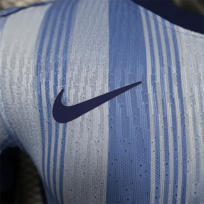 Camiseta de fútbol del Tottenham Hotspur visitante 24/25