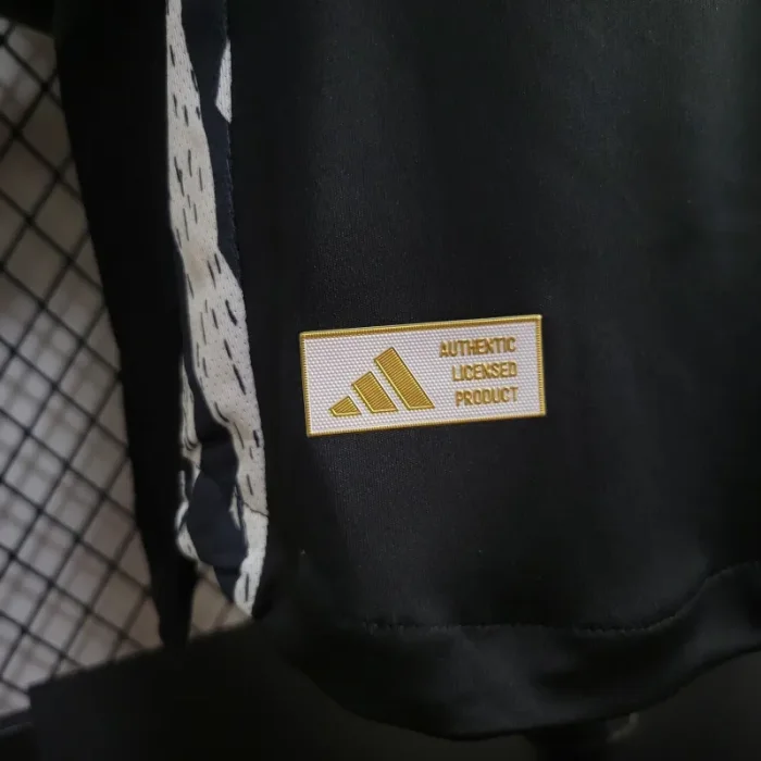 Camiseta de fútbol del Arsenal visitante 24/25