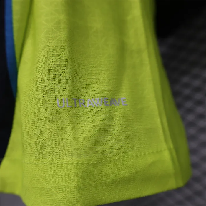 Camiseta de fútbol del Manchester City visitante 24/25