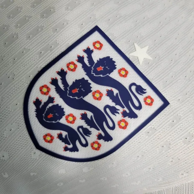 Camiseta de fútbol de jugador de la selección de Inglaterra 24/25