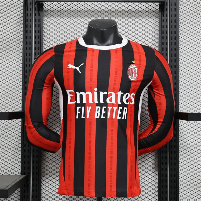 Versión para jugadores Camiseta de fútbol de manga larga del equipo local del AC Milan 24/25
