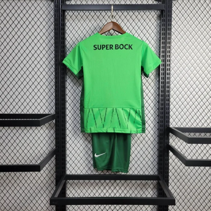 Kit de fútbol para niños de la tercera equipación del Sporting CP 24/25