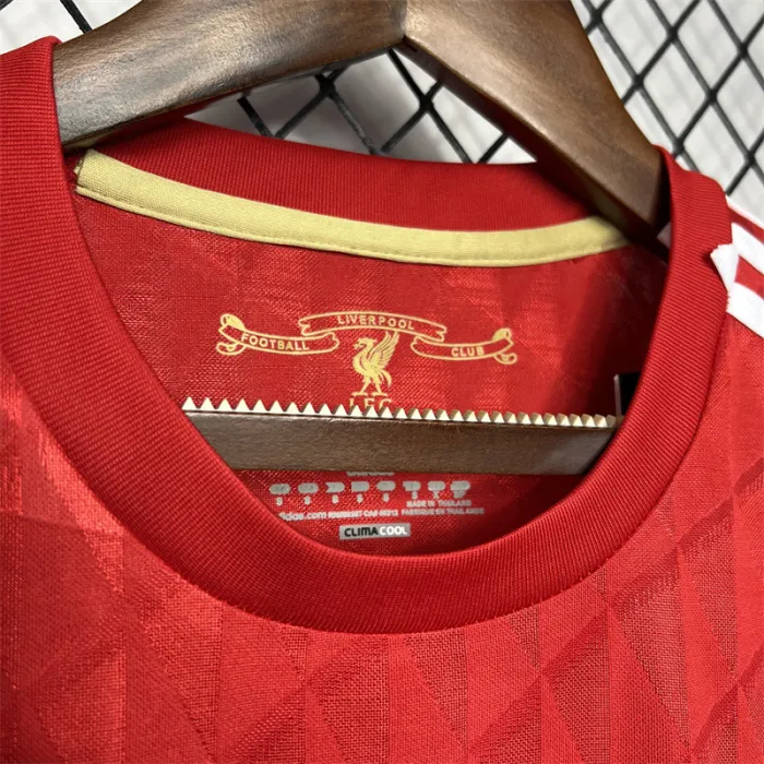 Camiseta de fútbol retro del Liverpool Jersey Home Kit 2010/11